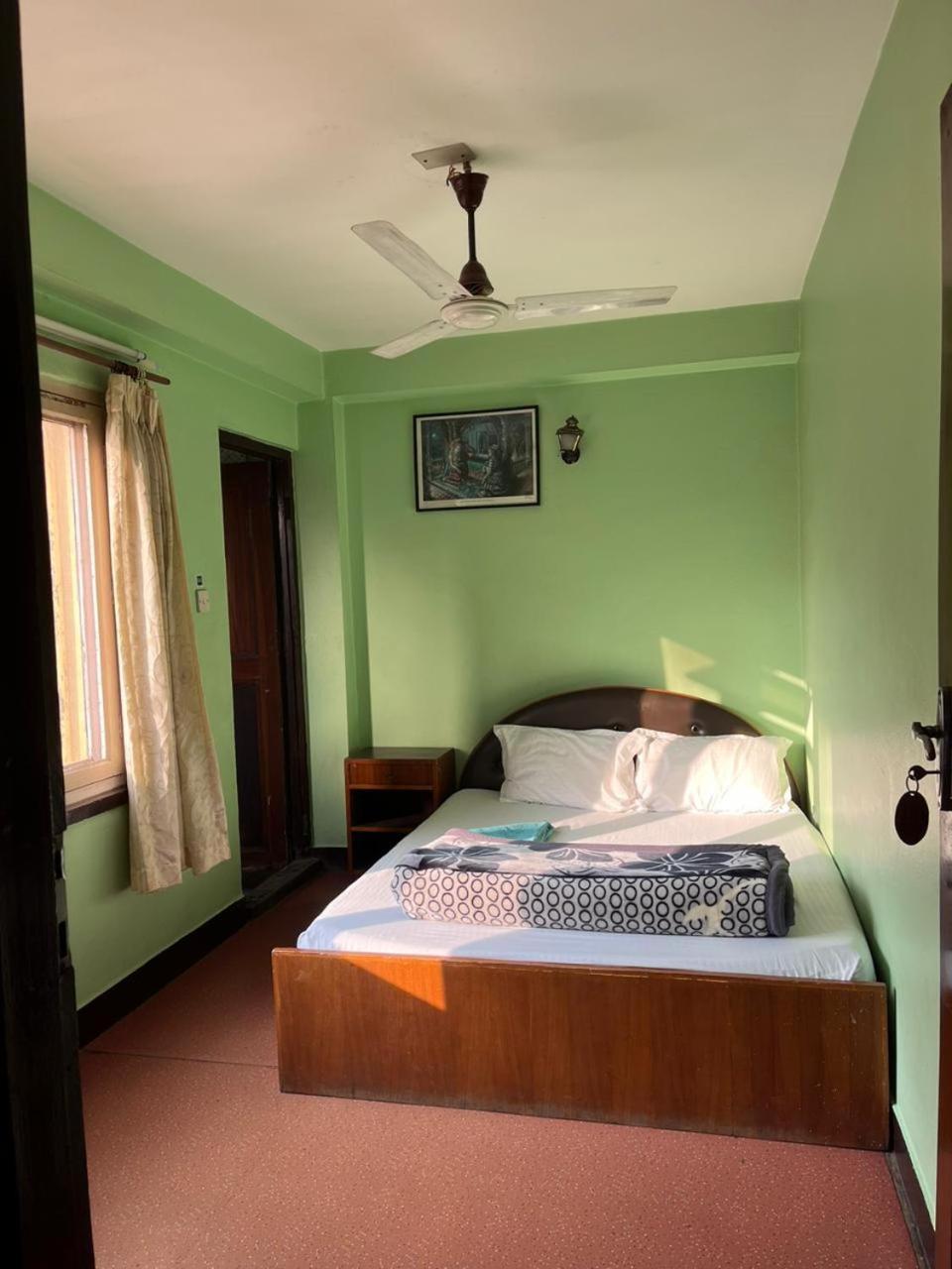 Hotel Sweet Dreams Thamel カトマンズ エクステリア 写真